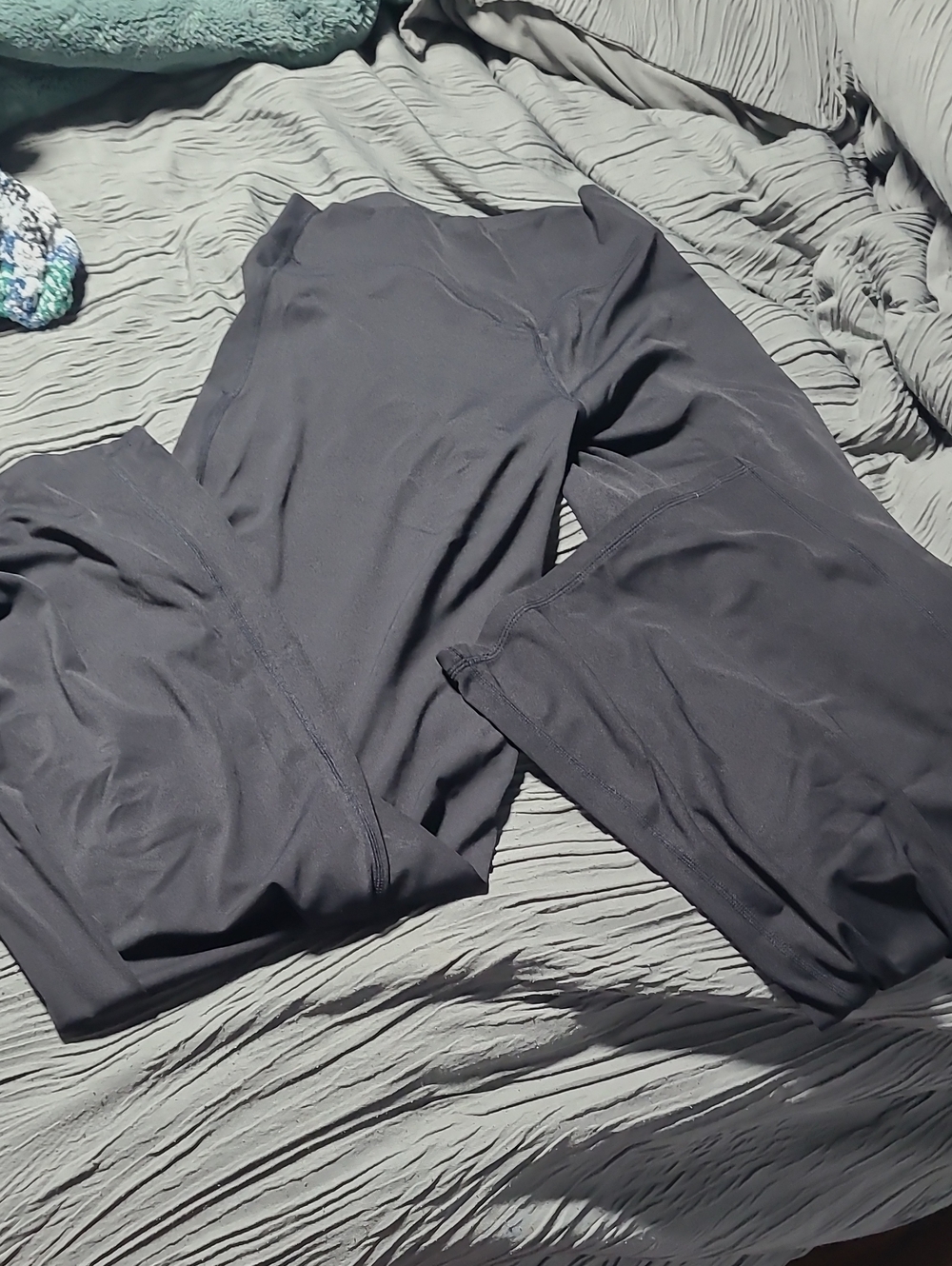 Source Unknown Black High-Waist Performance Leggings